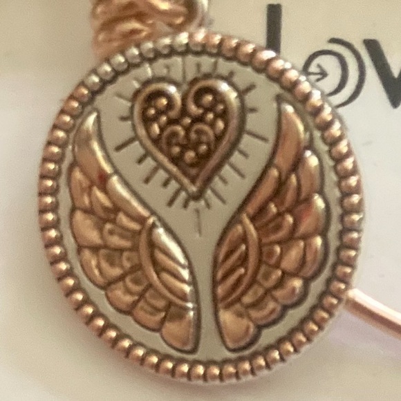 NWT Friends/Angels rose tone charm bangle - Picture 4 of 13